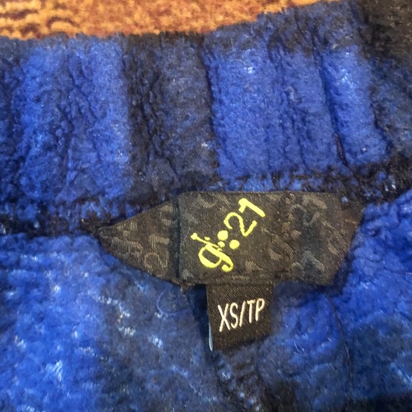 Pj pants - Picture 2 of 2